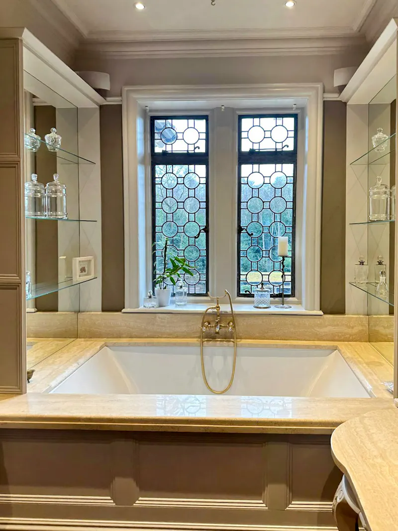 Bath at Grand Victorian Merseyside Home, B2131 (photo 21)
