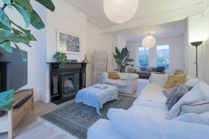 Living Room at Upper Holloway Victorian Home, B2135 (photo 4)