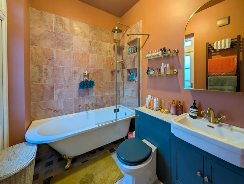 Bath at Harlesden Victorian Home, B2133 (photo 22)