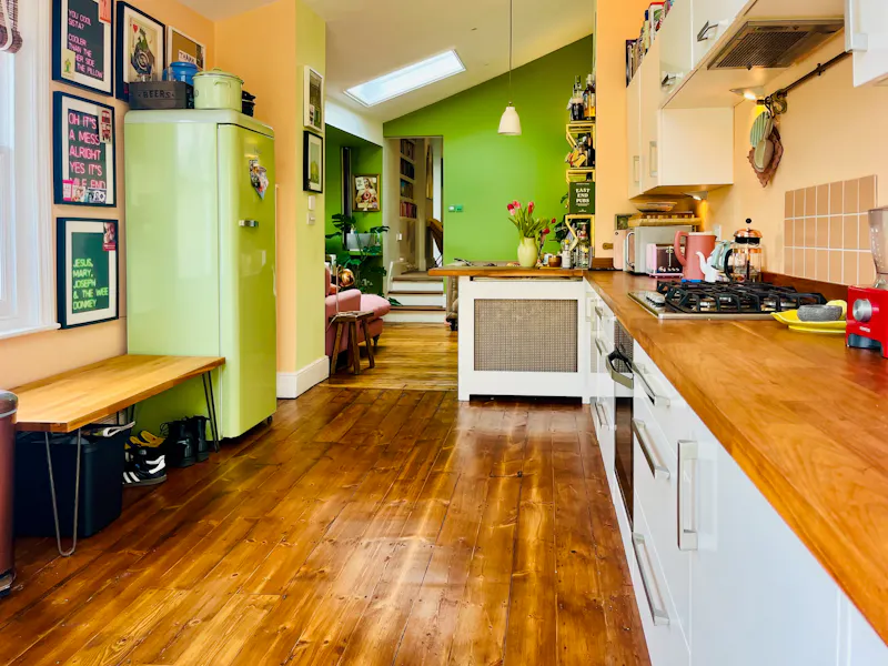 Colourful Bow Victorian Home, B2134 (photo 6)