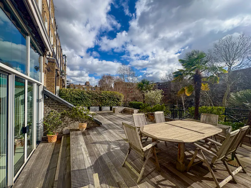 Terrace/Patio at Stunnning Earls Court Flat, F1275 (photo 37)
