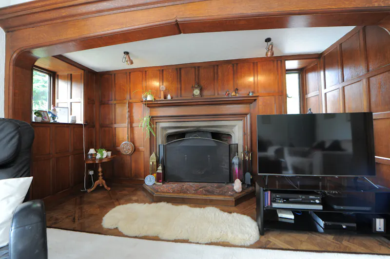 Fireplace at Character Sevenoaks Period home, B2143 (photo 9)