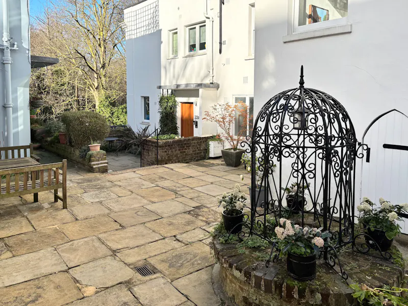 Terrace/Patio at Retro Hampstead Flat, F1276 (photo 34)