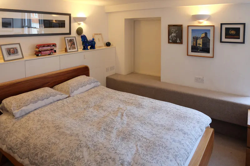 Retro Hampstead Flat, F1276 (photo 27)