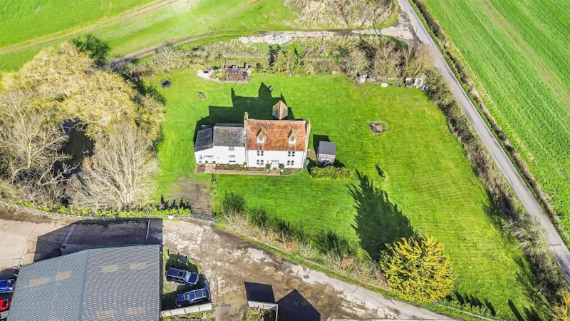 Country home in Steeple, A1699 (photo 16)