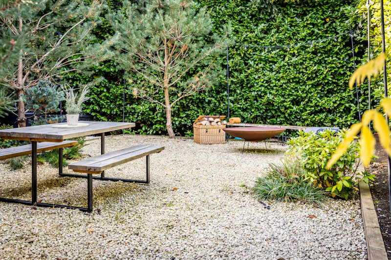Terrace/Patio at Glamorous Burwood mansion, D2877 (photo 77)