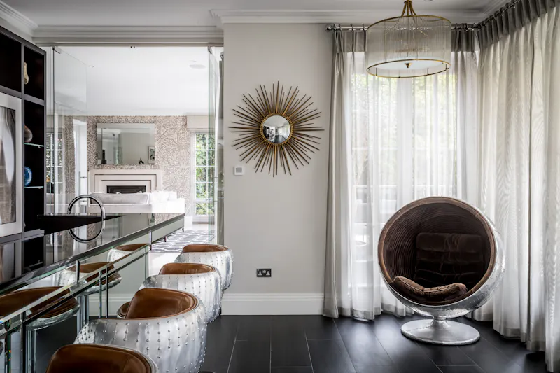 Glamorous Burwood mansion, D2877 (photo 23)