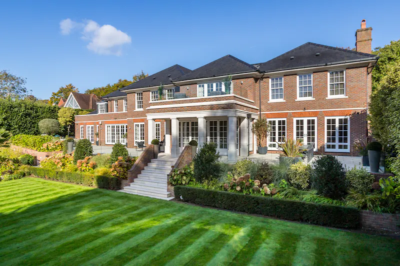 Glamorous Burwood mansion, D2877 (photo 61)