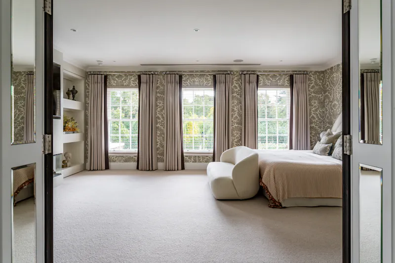 Bedroom - main at Glamorous Burwood mansion, D2877 (photo 34)