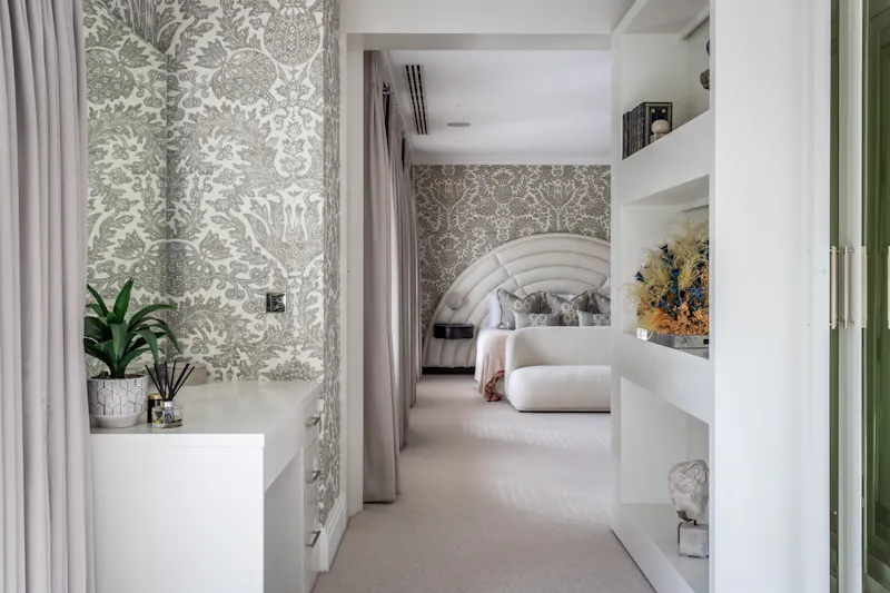 Glamorous Burwood mansion, D2877 (photo 35)