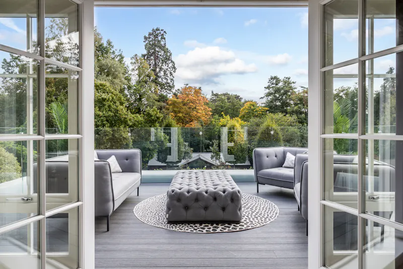 Balcony at Glamorous Burwood mansion, D2877 (photo 41)
