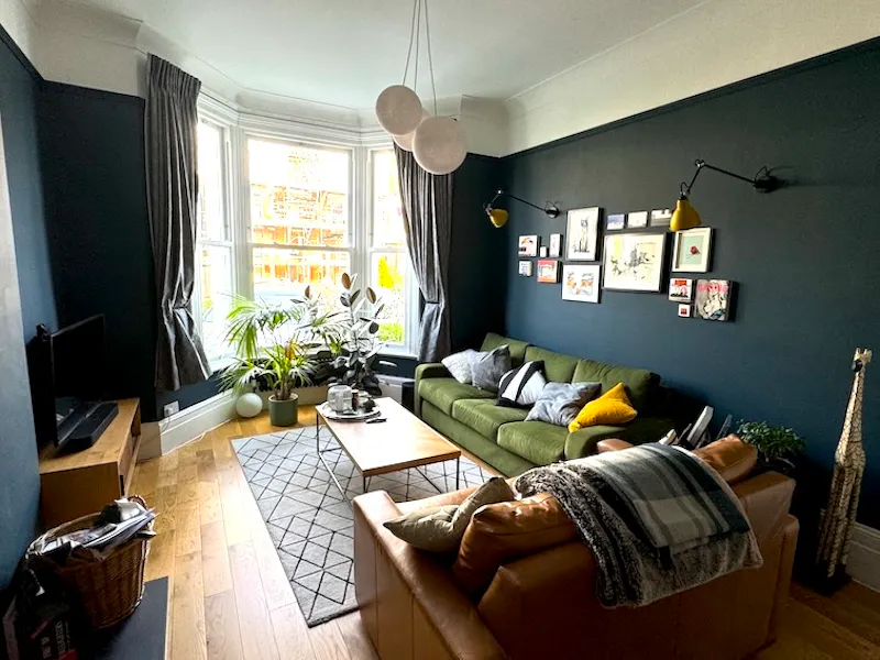 Living Room at Delightful Dulwich family home, B2137 (photo 27)