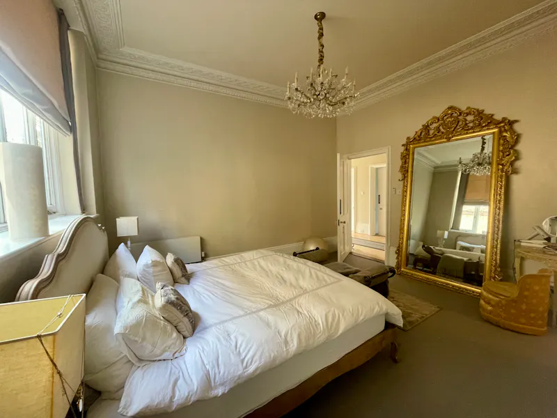 Bedroom at Contemporary Ealing house, B1296 (photo 17)