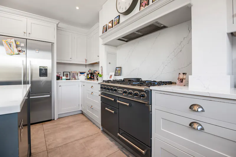 Mill Hill family home, D2880 (photo 6)