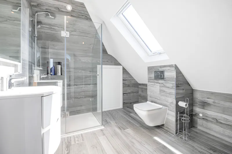 Bathroom at Mill Hill family home, D2880 (photo 18)