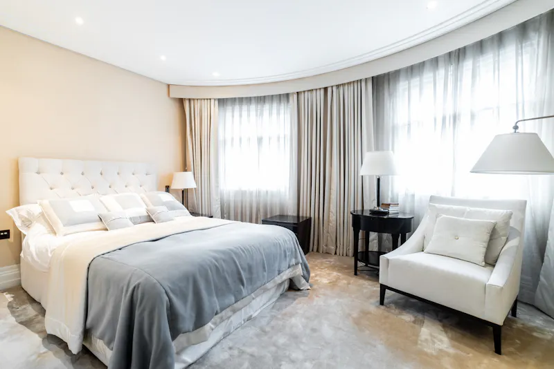 Bedroom at Luxurious Knightsbridge townhouse, A1698 (photo 54)