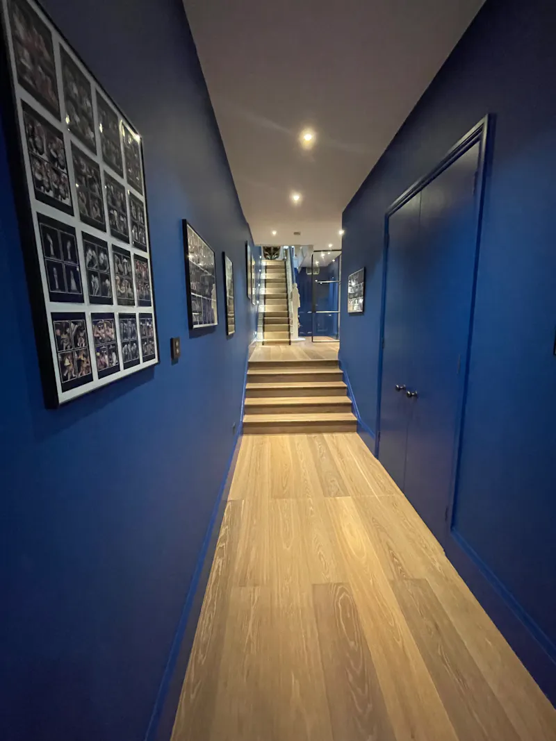 Corridor at Large Wandsworth family home, B2142 (photo 29)