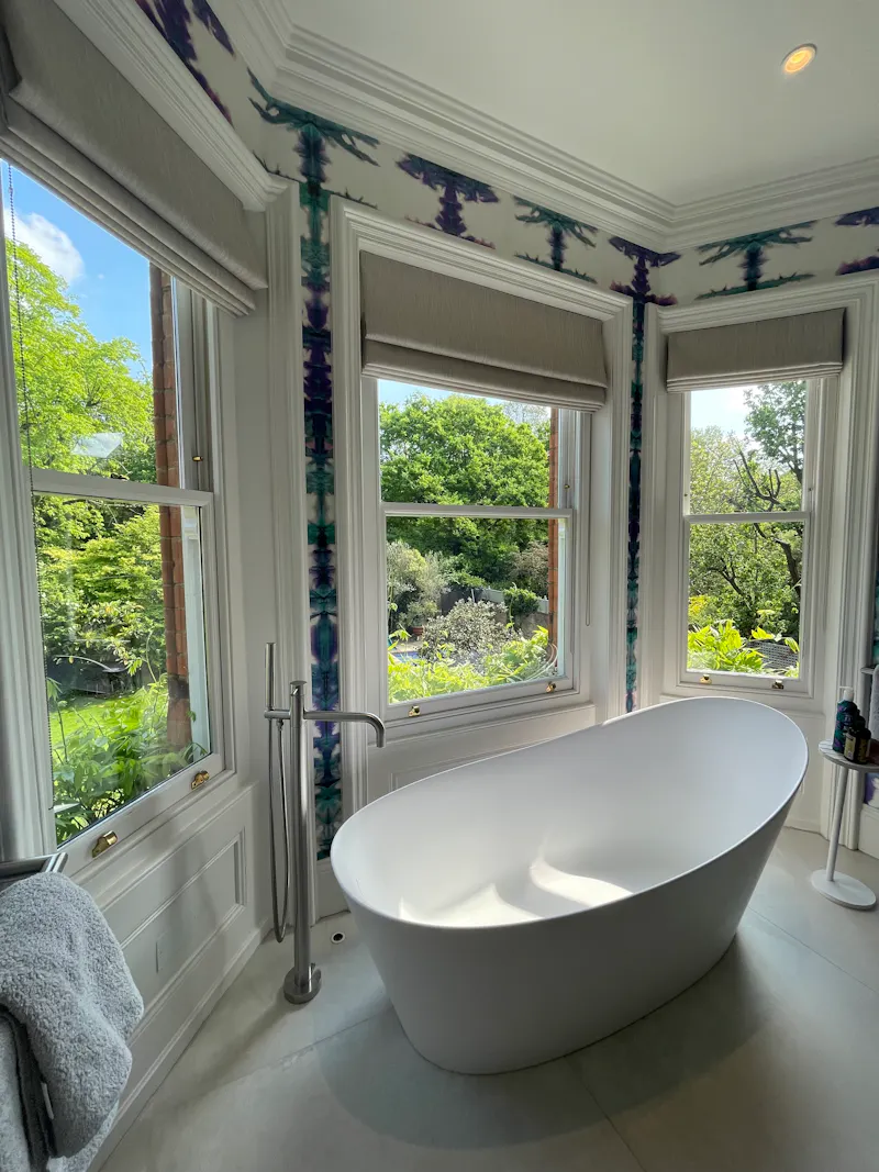 Bathroom at Large Wandsworth family home, B2142 (photo 43)