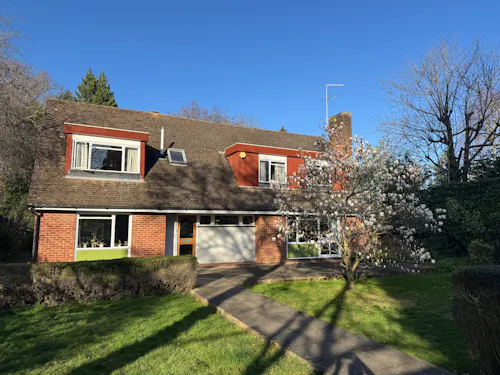 60s Berkhamsted home, D2879