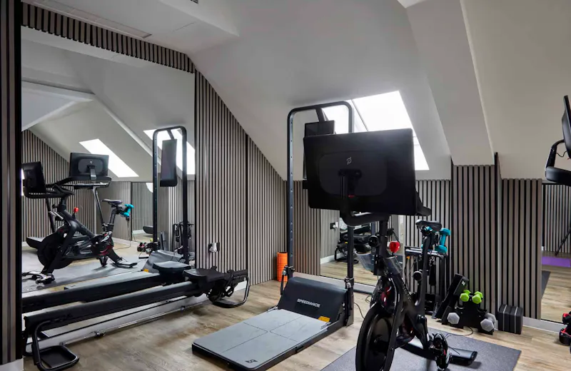 Gym at Luxurious Ealing home, D2881 (photo 37)
