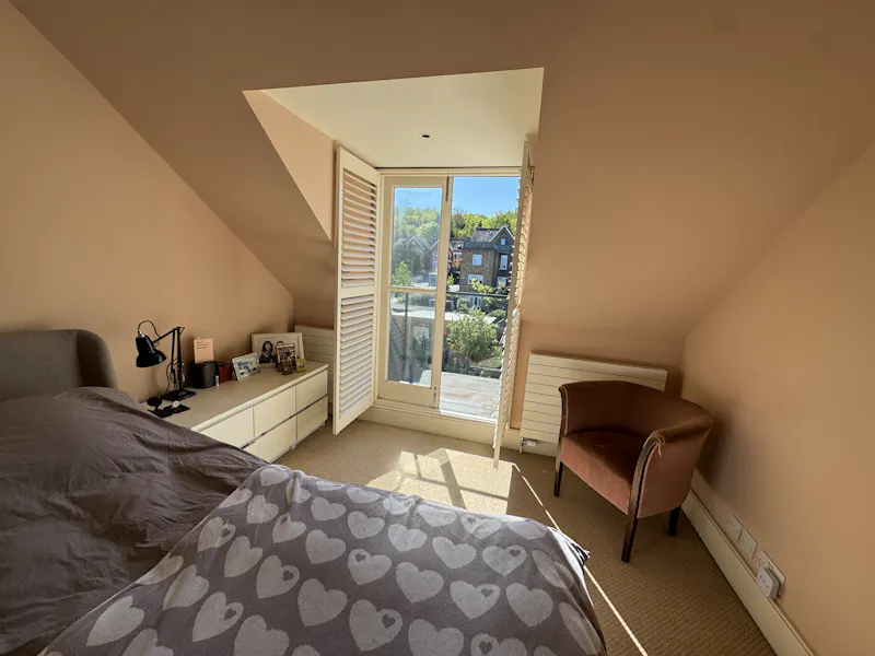 Balcony at Delightful Dulwich family home, B2137 (photo 45)