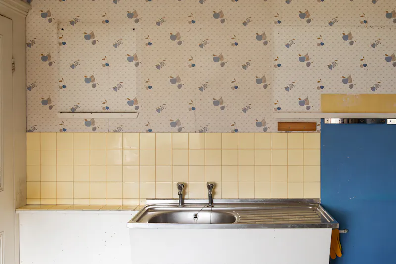 Unique untouched Malden home, B2139 (photo 18)