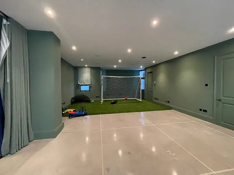 Large Wandsworth family home, B2142 (photo 33)