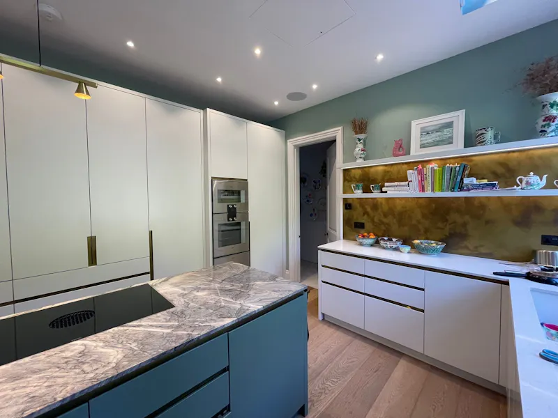 Kitchen island at Large Wandsworth family home, B2142 (photo 23)