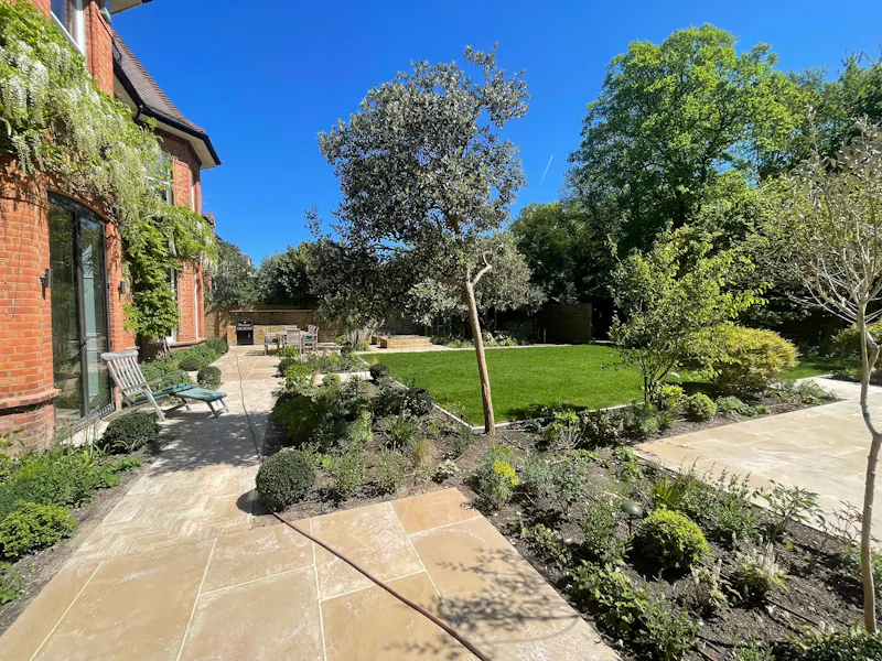 Large Wandsworth family home, B2142 (photo 63)
