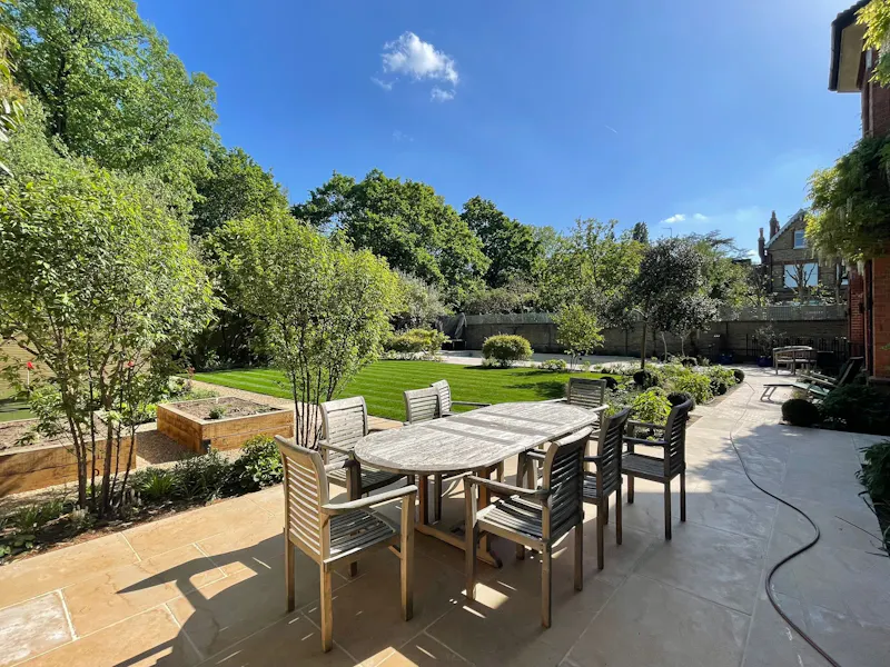 Terrace/Patio at Large Wandsworth family home, B2142 (photo 65)