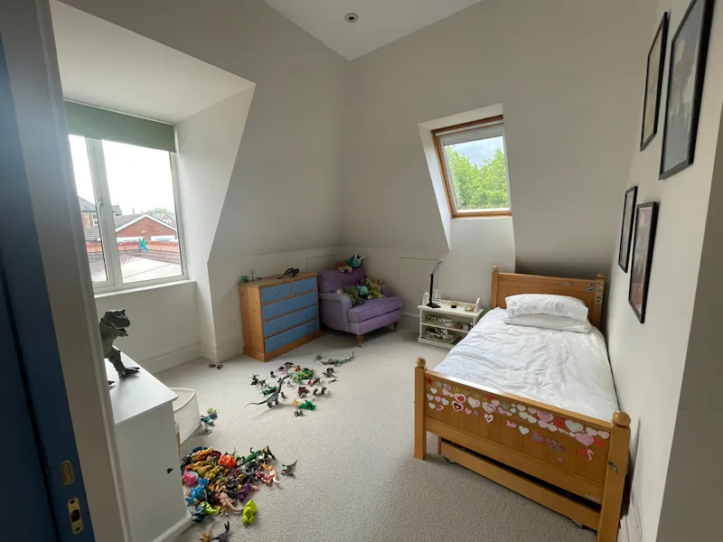 Bedroom - child's at Large Wandsworth family home, B2142 (photo 48)