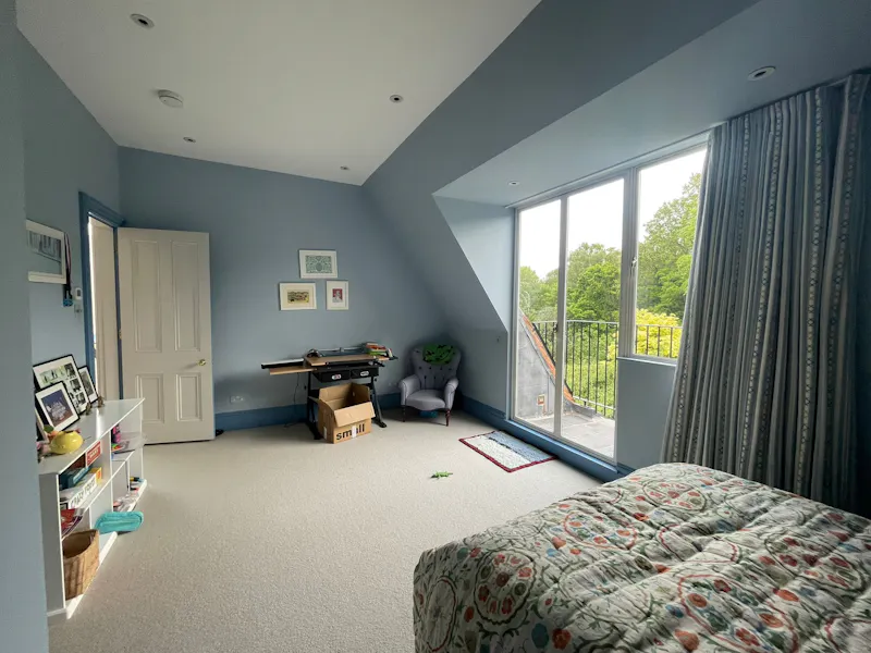 Bedroom at Large Wandsworth family home, B2142 (photo 49)