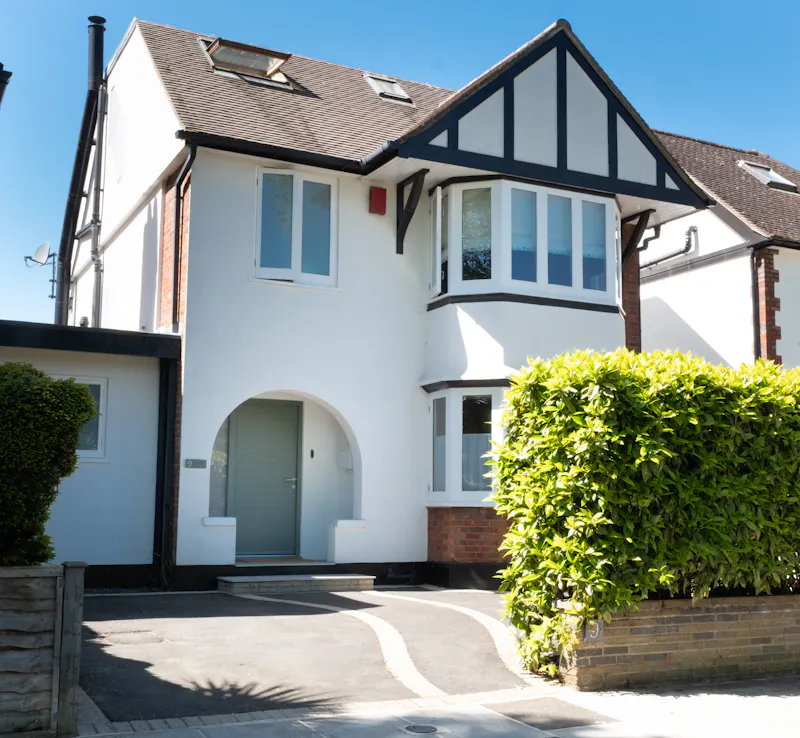 Contemporary Twickenham Home, D2885 (photo 1)
