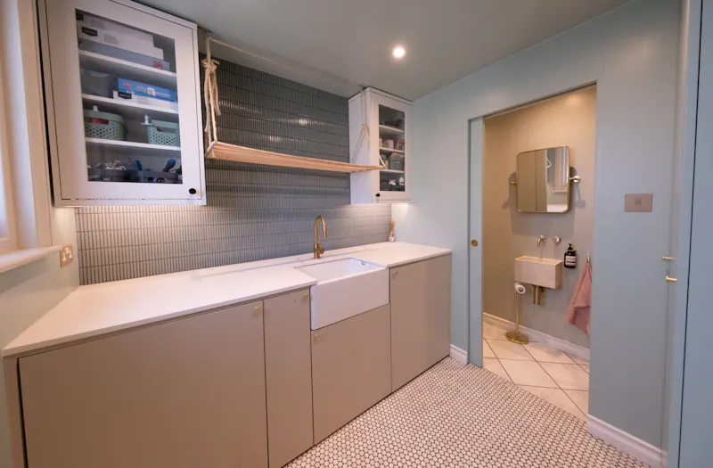 Utility room at Contemporary Twickenham Home, D2885 (photo 15)