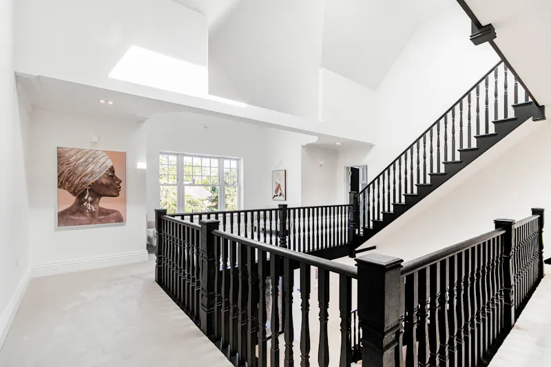 Landing at Hadley Wood Modern Mansion, D2886 (photo 13)
