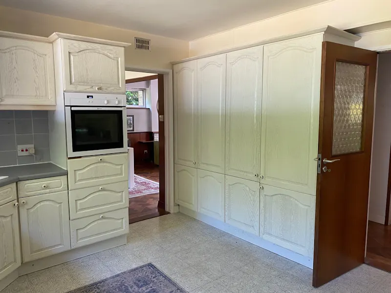 60s Berkhamsted home, D2879 (photo 14)