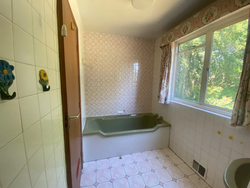 60s Berkhamsted home, D2879 (photo 22)
