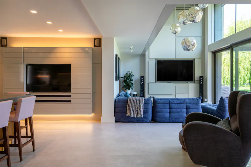Contemporary River Thames Home, D2883 (photo 20)