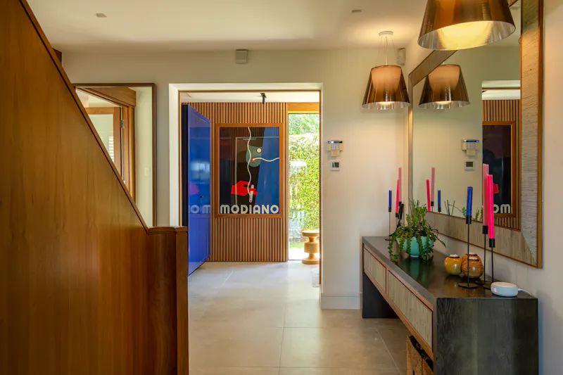 Contemporary River Thames Home, D2883 (photo 6)