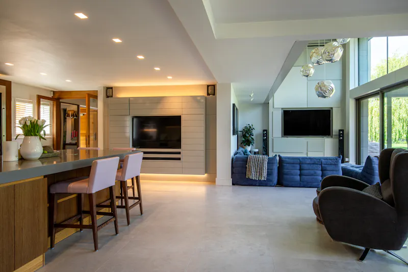 Contemporary River Thames Home, D2883 (photo 19)