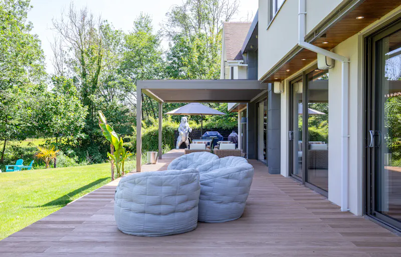 Contemporary River Thames Home, D2883 (photo 55)