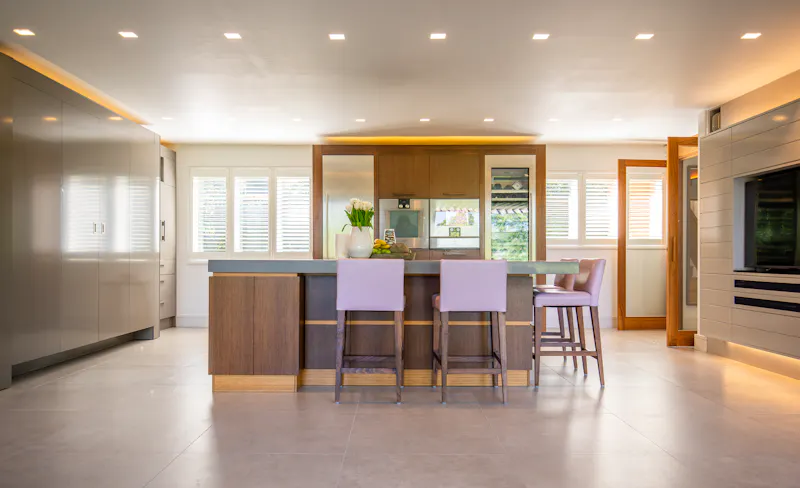 Contemporary River Thames Home, D2883 (photo 17)