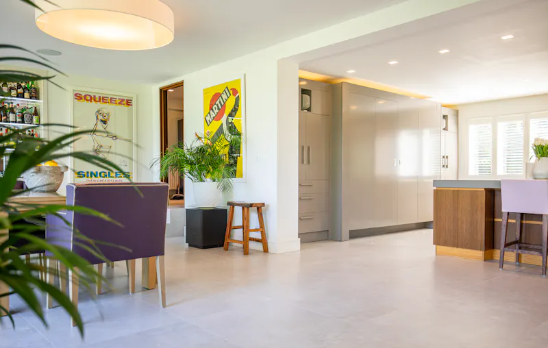 Contemporary River Thames Home, D2883 (photo 18)