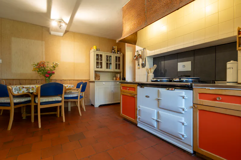 Magical South Downs farmhouse, E554 (photo 19)