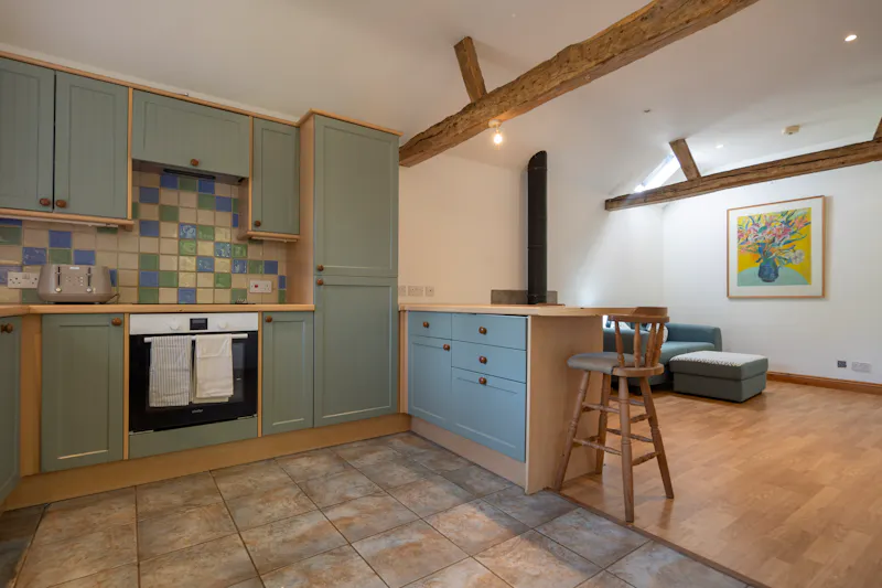 Open plan at Magical South Downs farmhouse, E554 (photo 67)