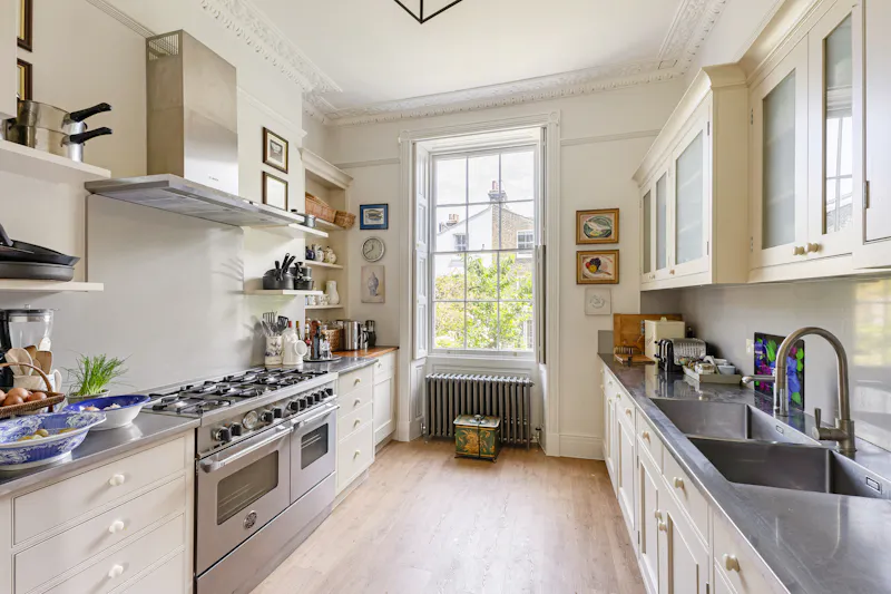 Elegant Clapham townhouse, A1702 (photo 23)