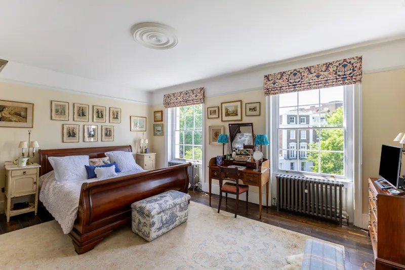 Bedroom - main at Elegant Clapham townhouse, A1702 (photo 42)