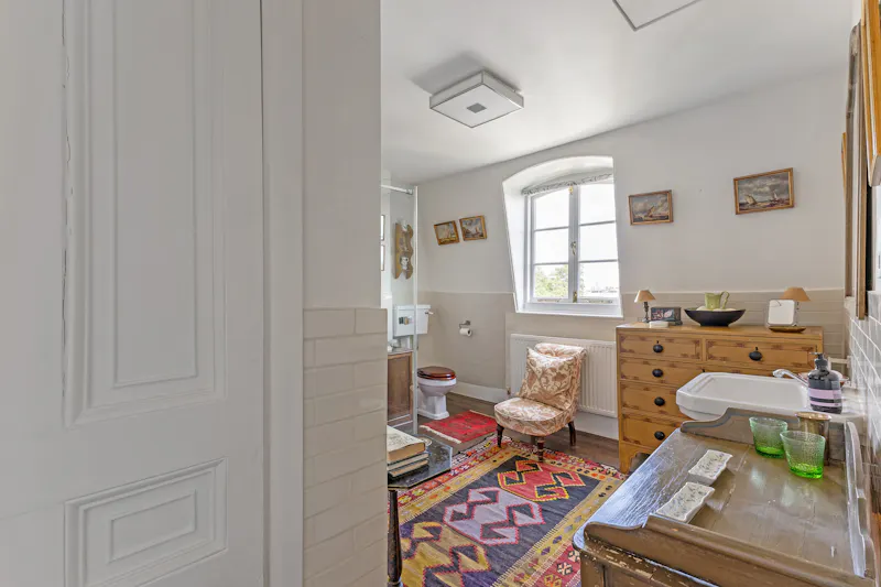 Elegant Clapham townhouse, A1702 (photo 58)