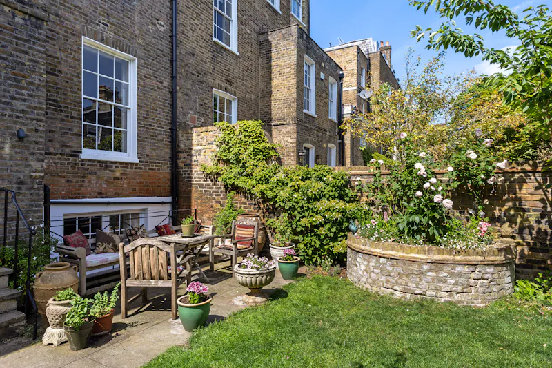 Elegant Clapham townhouse, A1702 (photo 64)