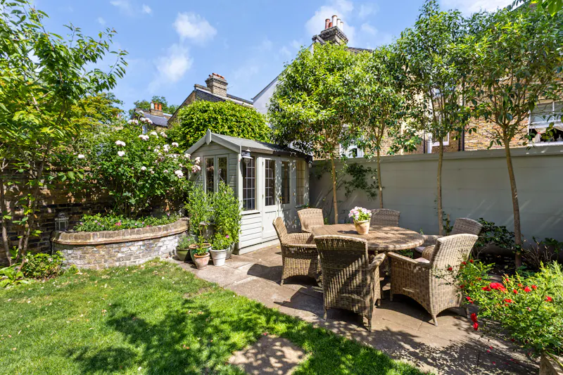 Summer house at Elegant Clapham townhouse, A1702 (photo 65)